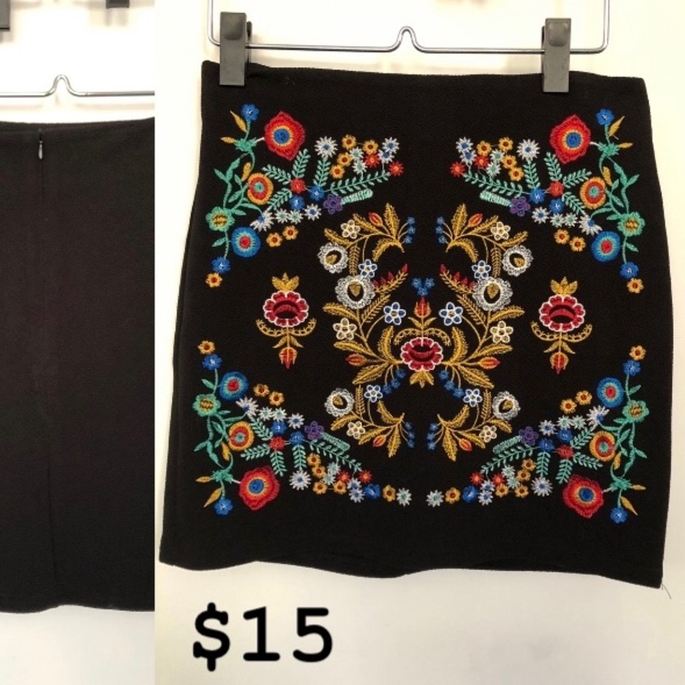 Embroidered skirt